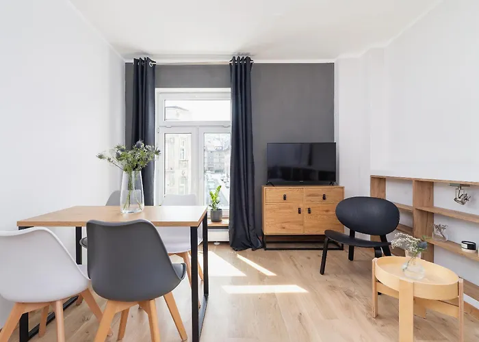 One Bedroom Apartment Kalwaryjska 34 Street